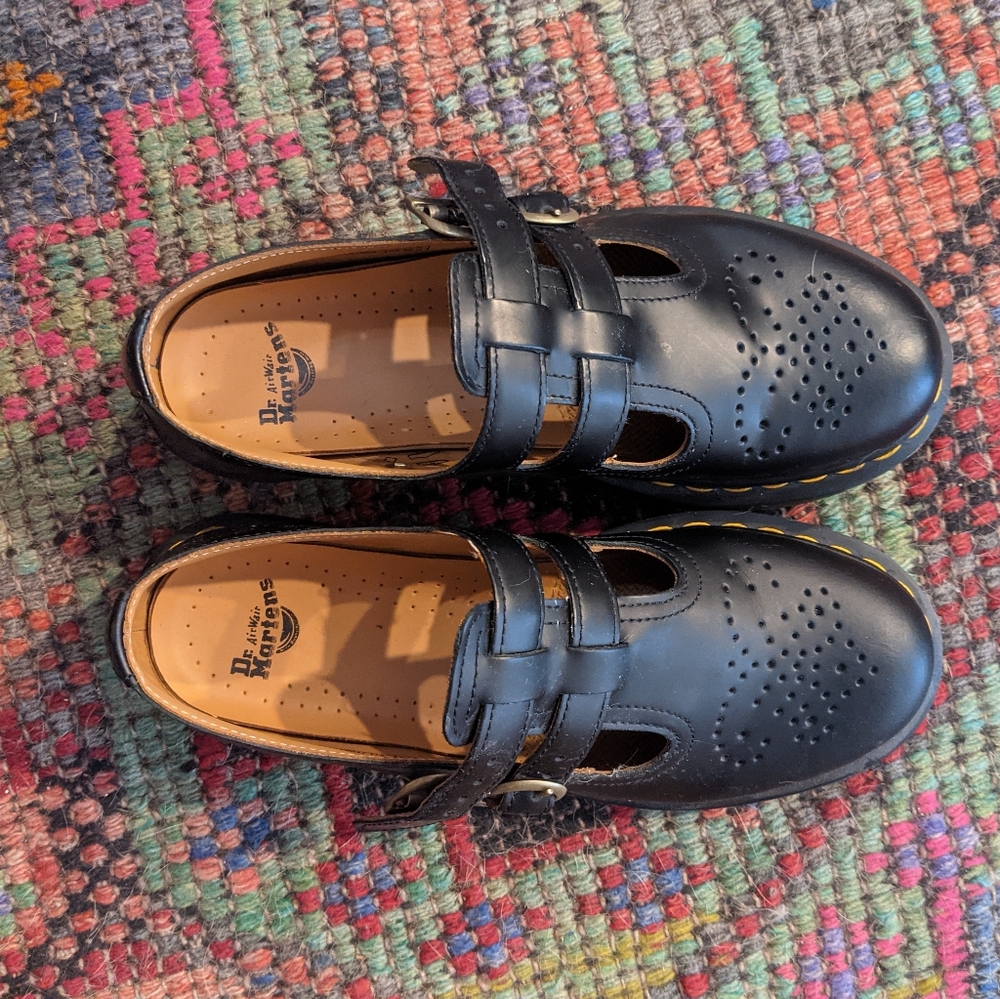 Dr Martens Mary Janes